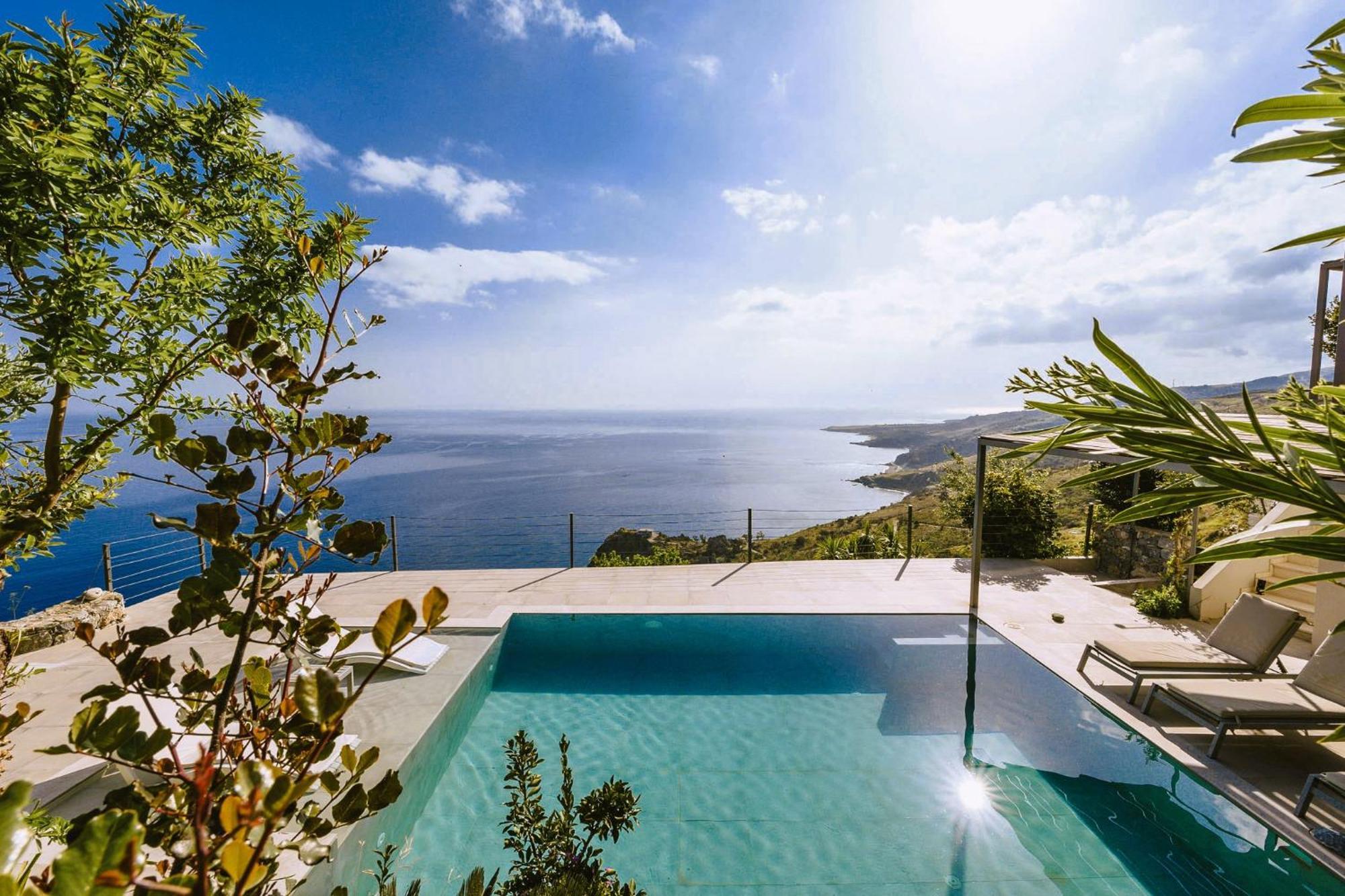 Anemos Luxury Villas Rodakino Exterior photo