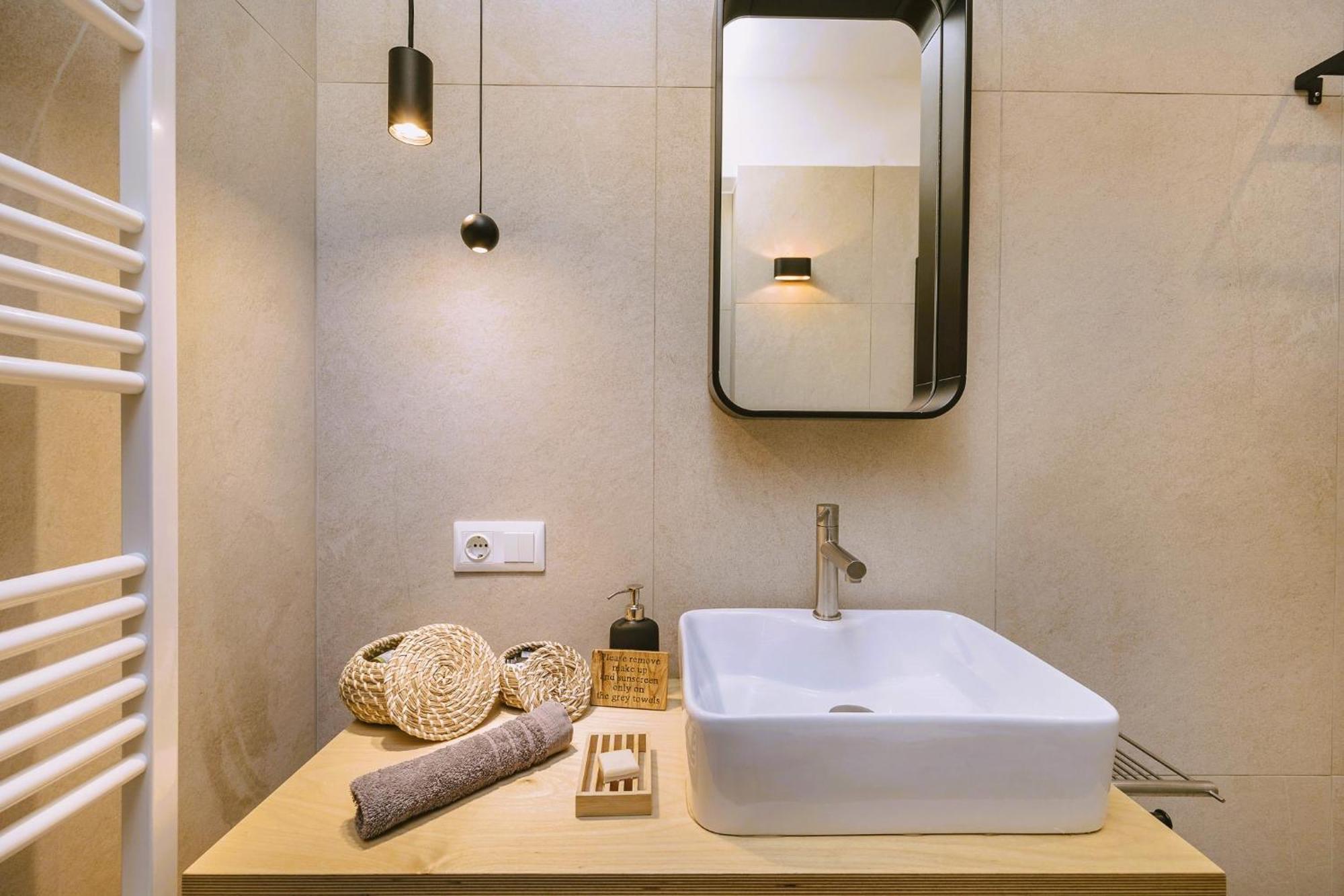 Anemos Luxury Villas Rodakino Exterior photo